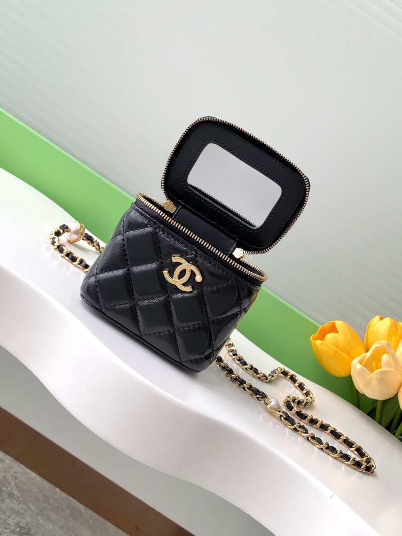 Ch**el cosmetic bags